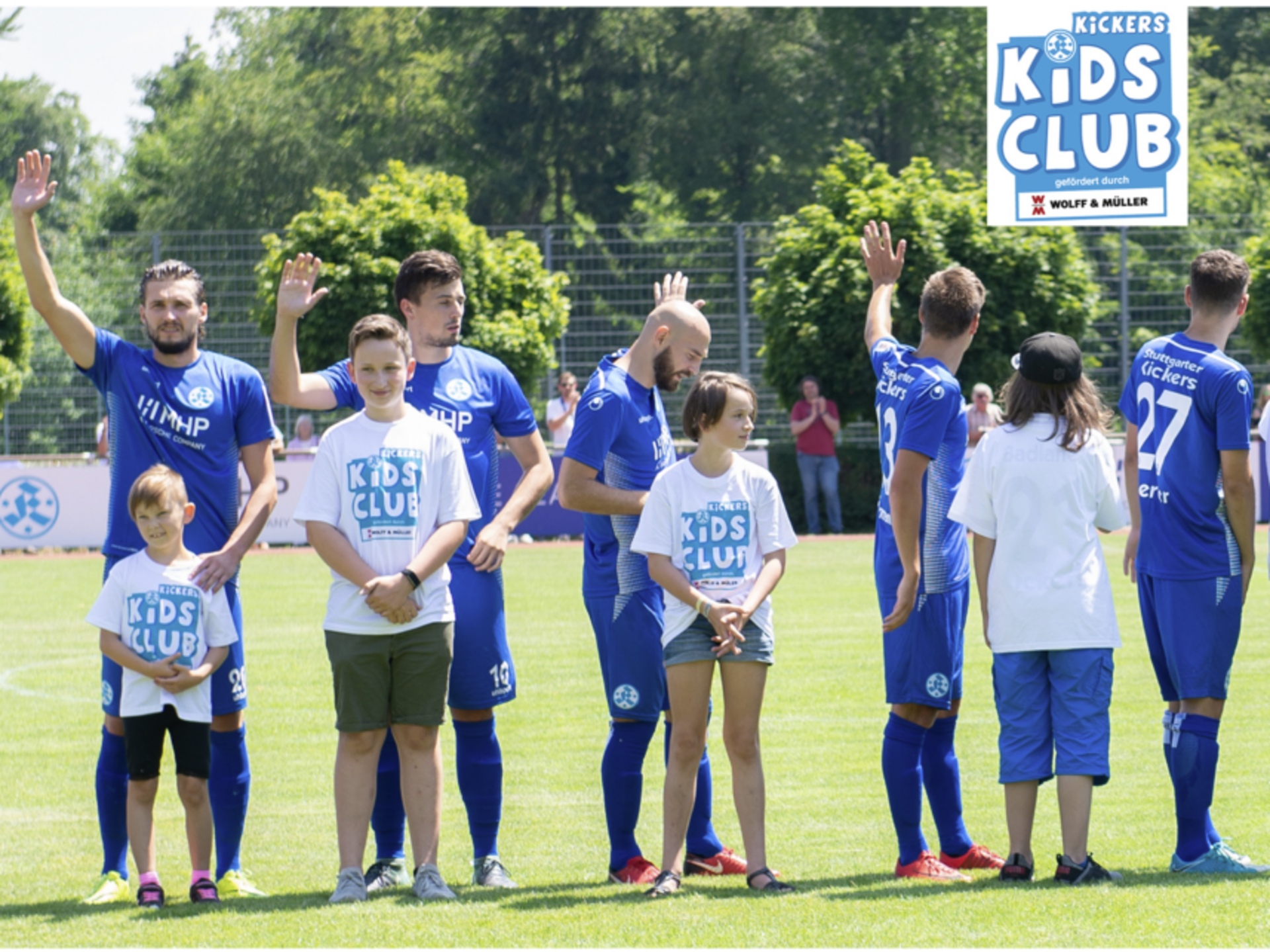 WOLFF & MÜLLER sponsort den Kickers Kids Club der Stuttgarter Kickers